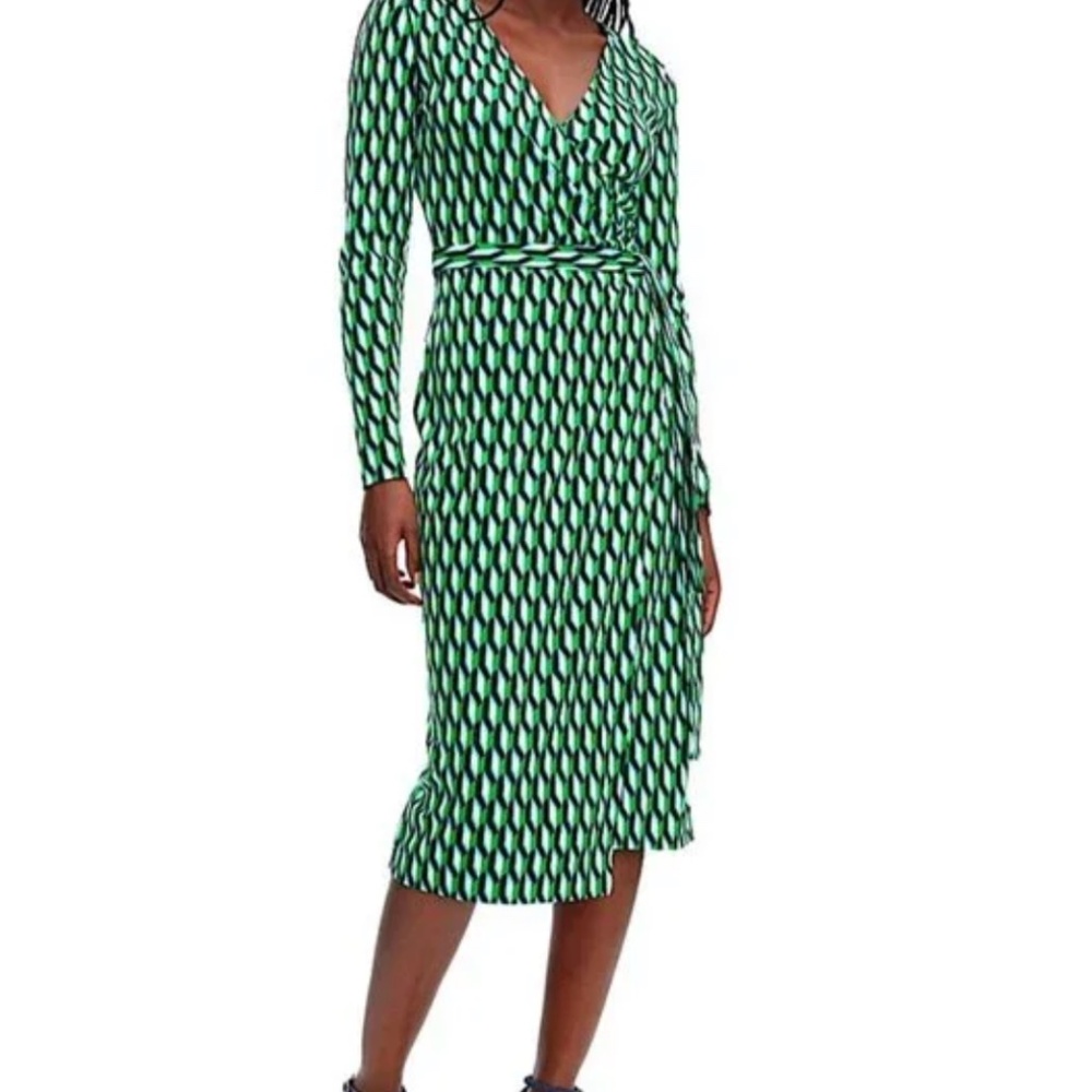DIANE VON FURSTENBERG Long Sleeve Midi Arrow Geo Green Wrap Dress